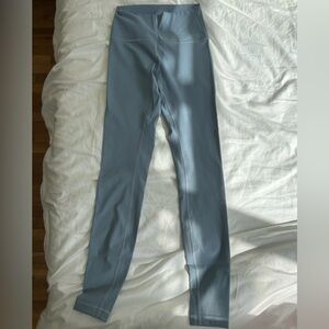 Lululemon Wunder Under 28”